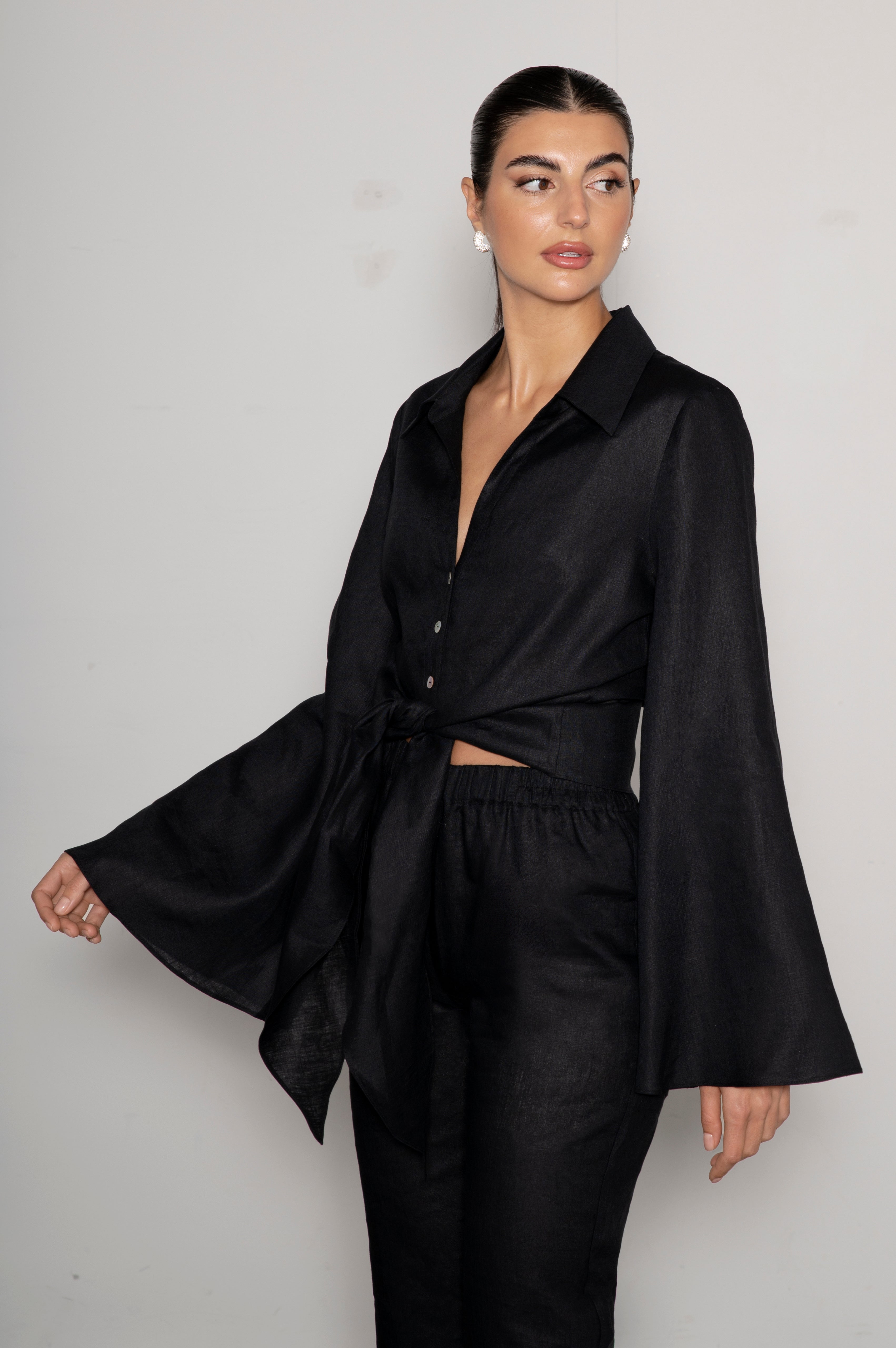 Resort wear Linen set black linen shirt linen pants svart linneset linnebyxor linne skjorta