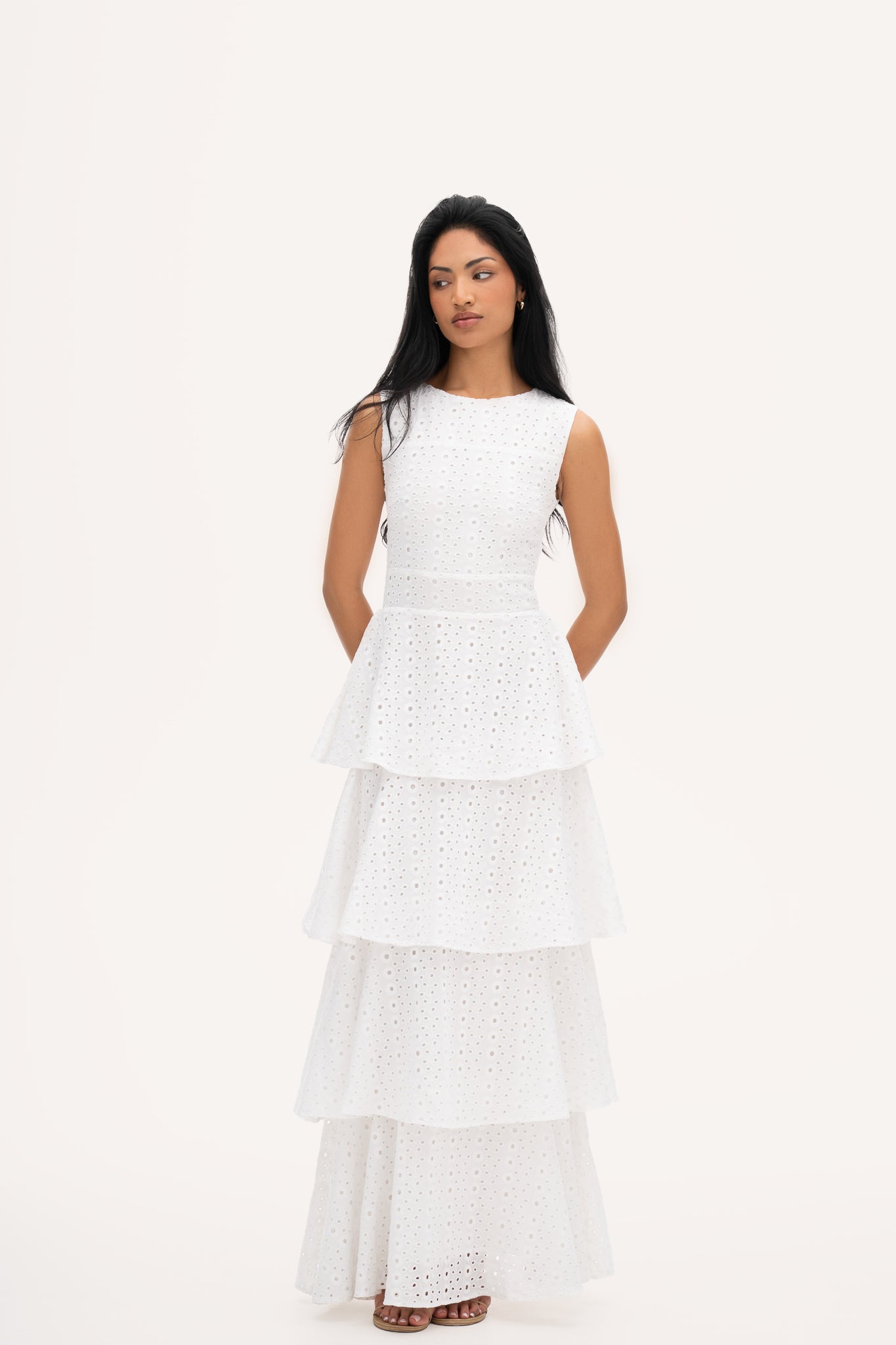 فستان أريانا