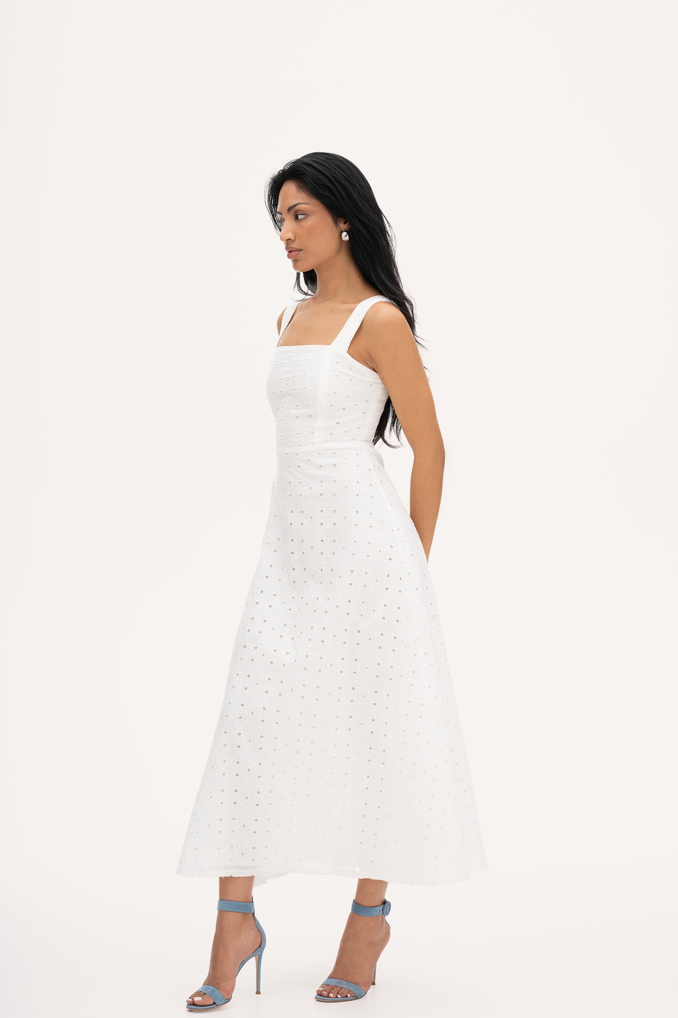 تطريز فستان بينيلوبي