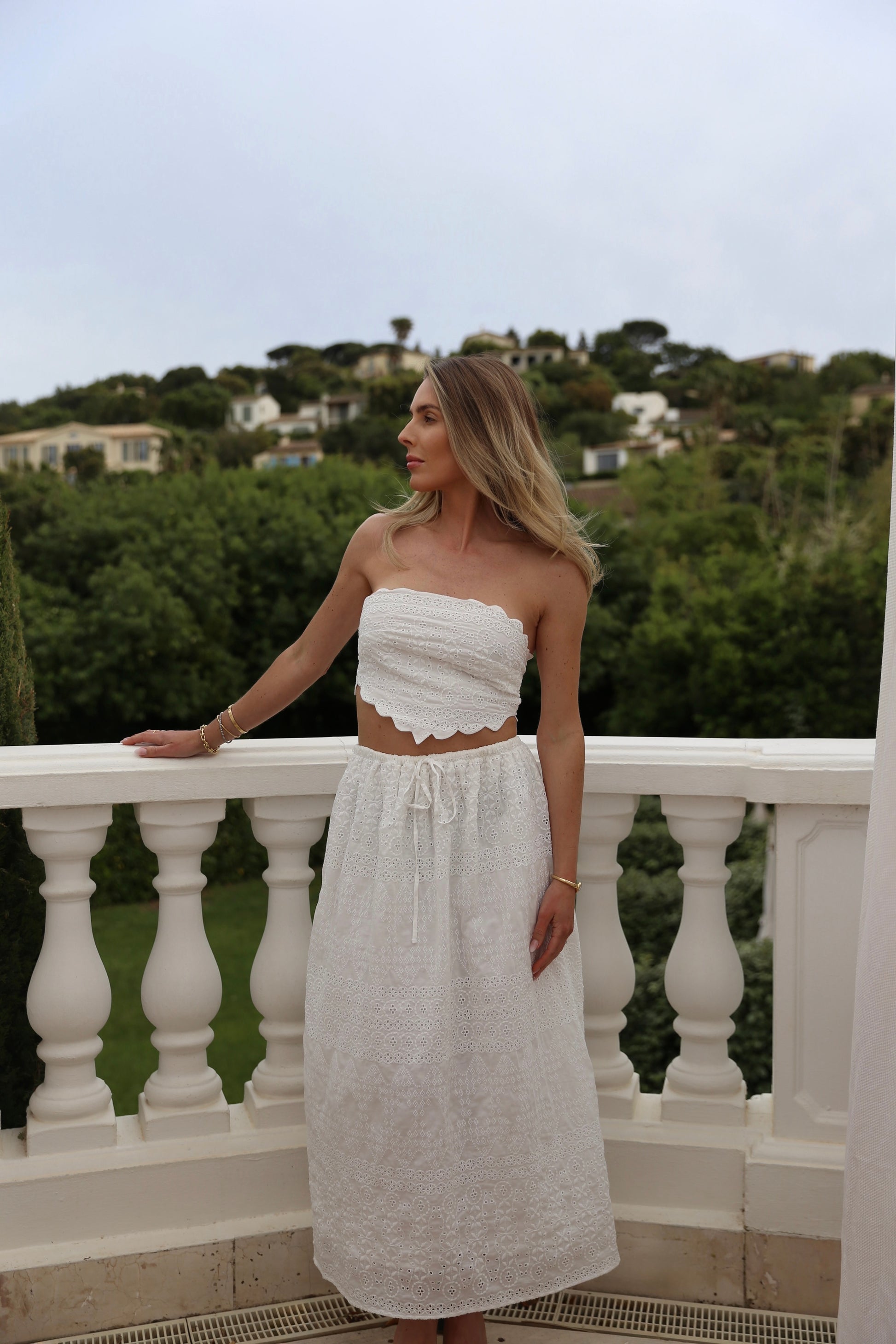 Lovisa embroidered skirt
