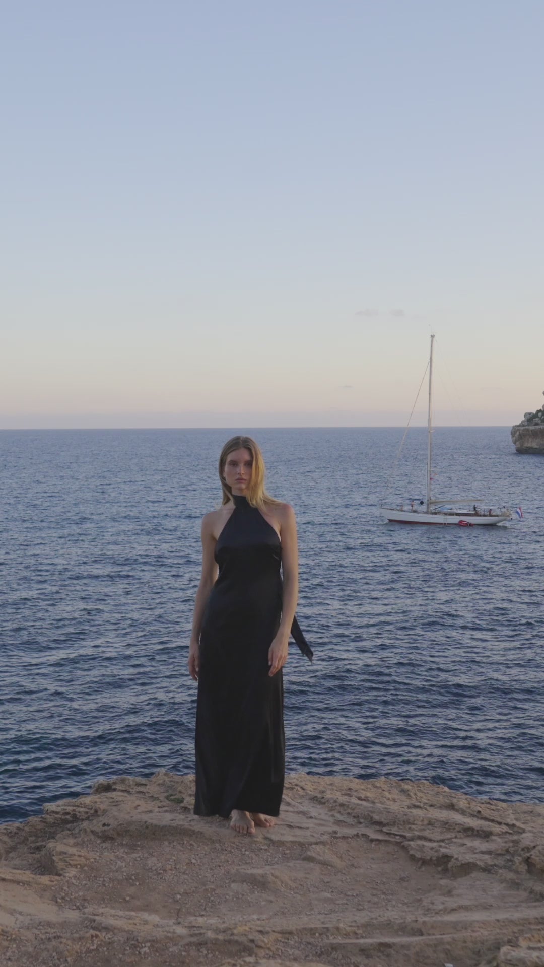 فستان دافني