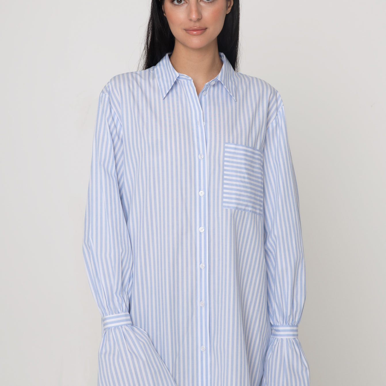 قميص جولز مخطط باللون الأزرق